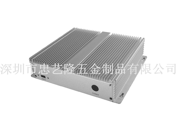 如何选择适合铝机箱加工的材料？